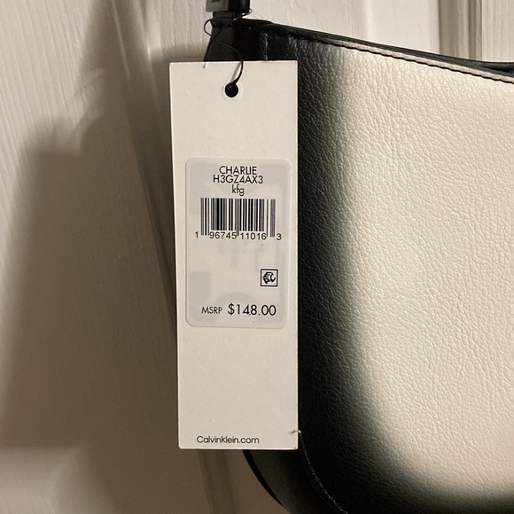 Calvin Klein Shoulder Bag - Picture 2 of 8